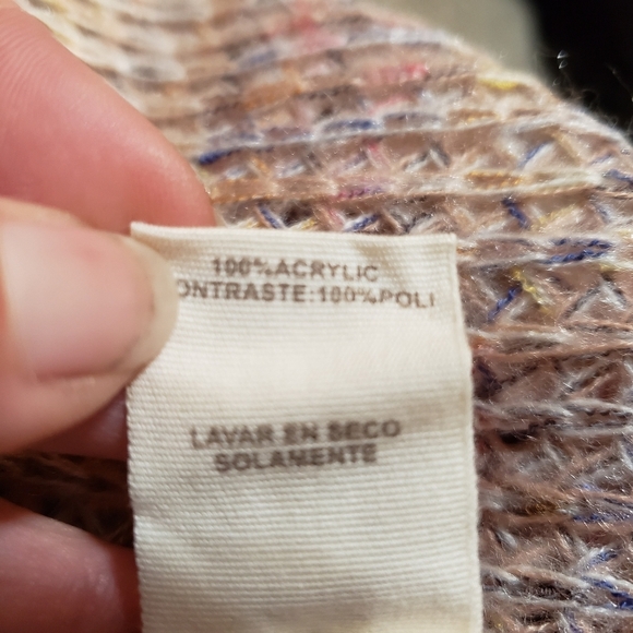 Hem & Thread size Medium - Picture 6 of 6